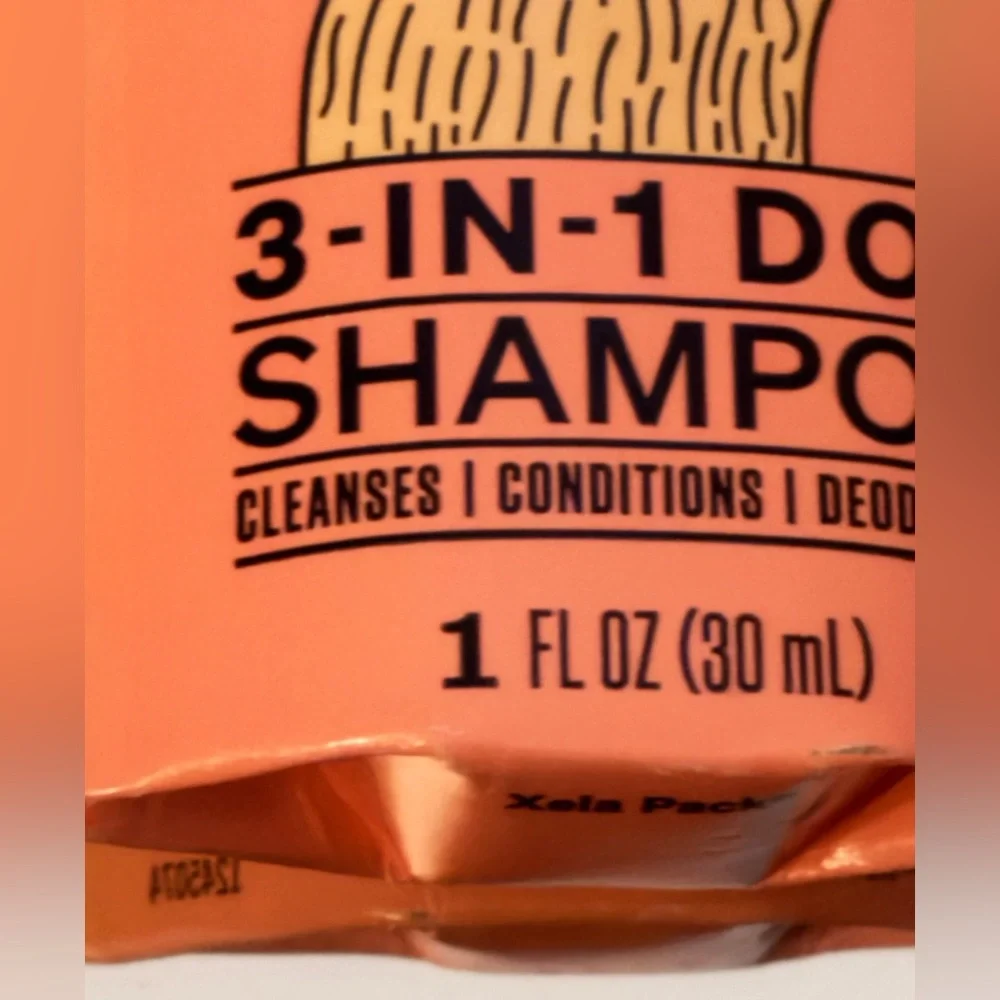 Mrs. Meyer's Clean Day 3-in-1 Dog Shampoo in the White Peach Scent
